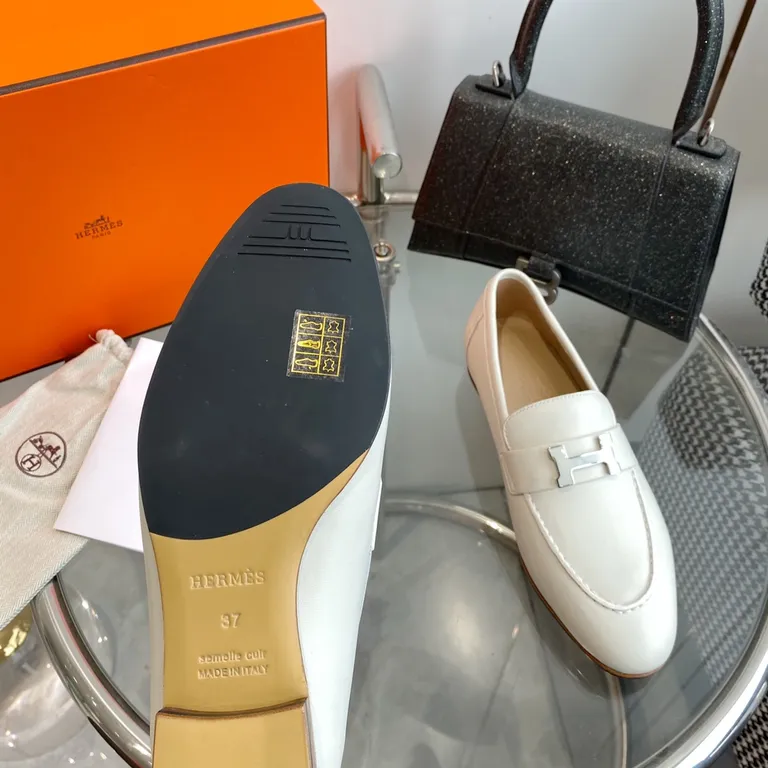 Hermes Shoe 